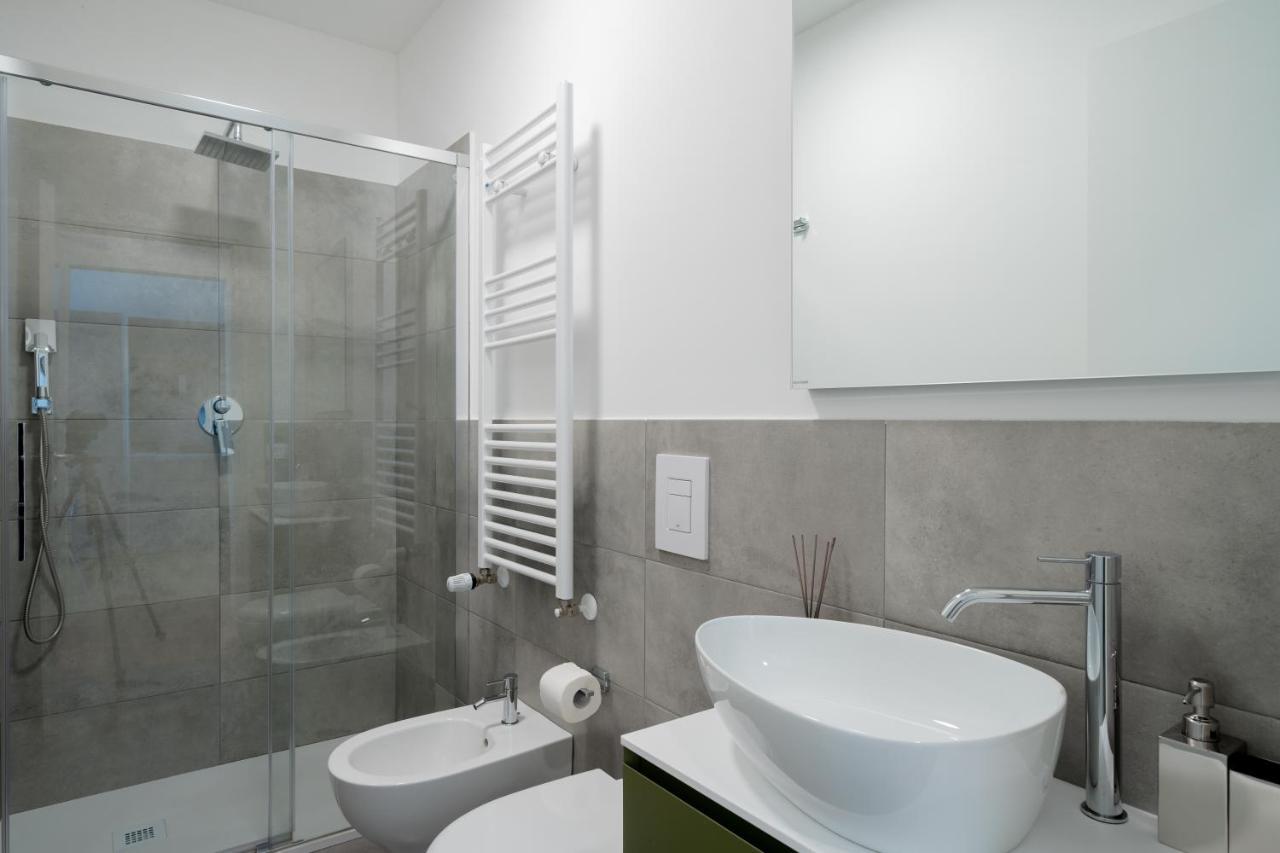 Milano Apartments S Agostino - Porta Genova エクステリア 写真