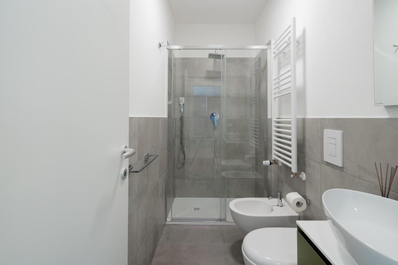 Milano Apartments S Agostino - Porta Genova エクステリア 写真