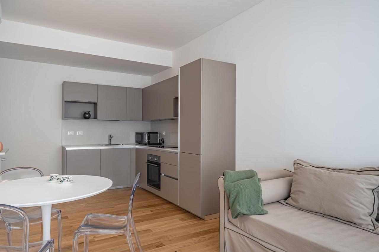 Milano Apartments S Agostino - Porta Genova エクステリア 写真