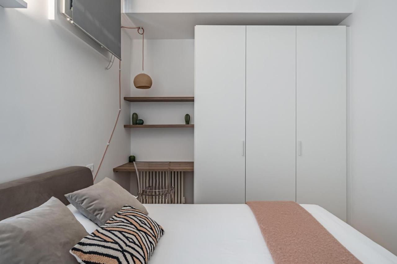 Milano Apartments S Agostino - Porta Genova エクステリア 写真