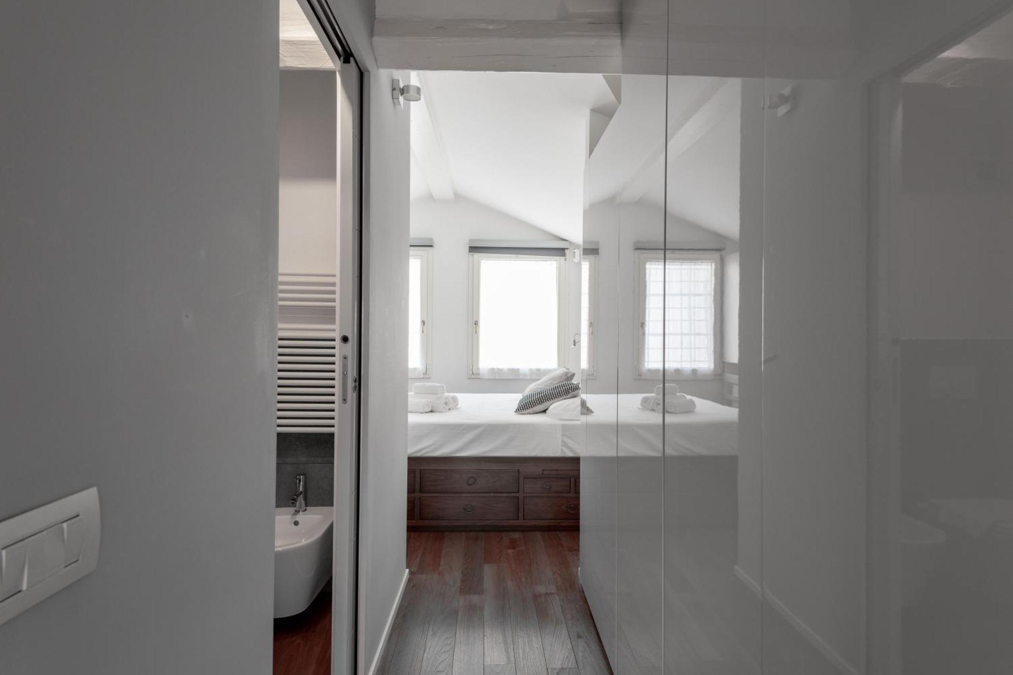 Milano Apartments S Agostino - Porta Genova エクステリア 写真