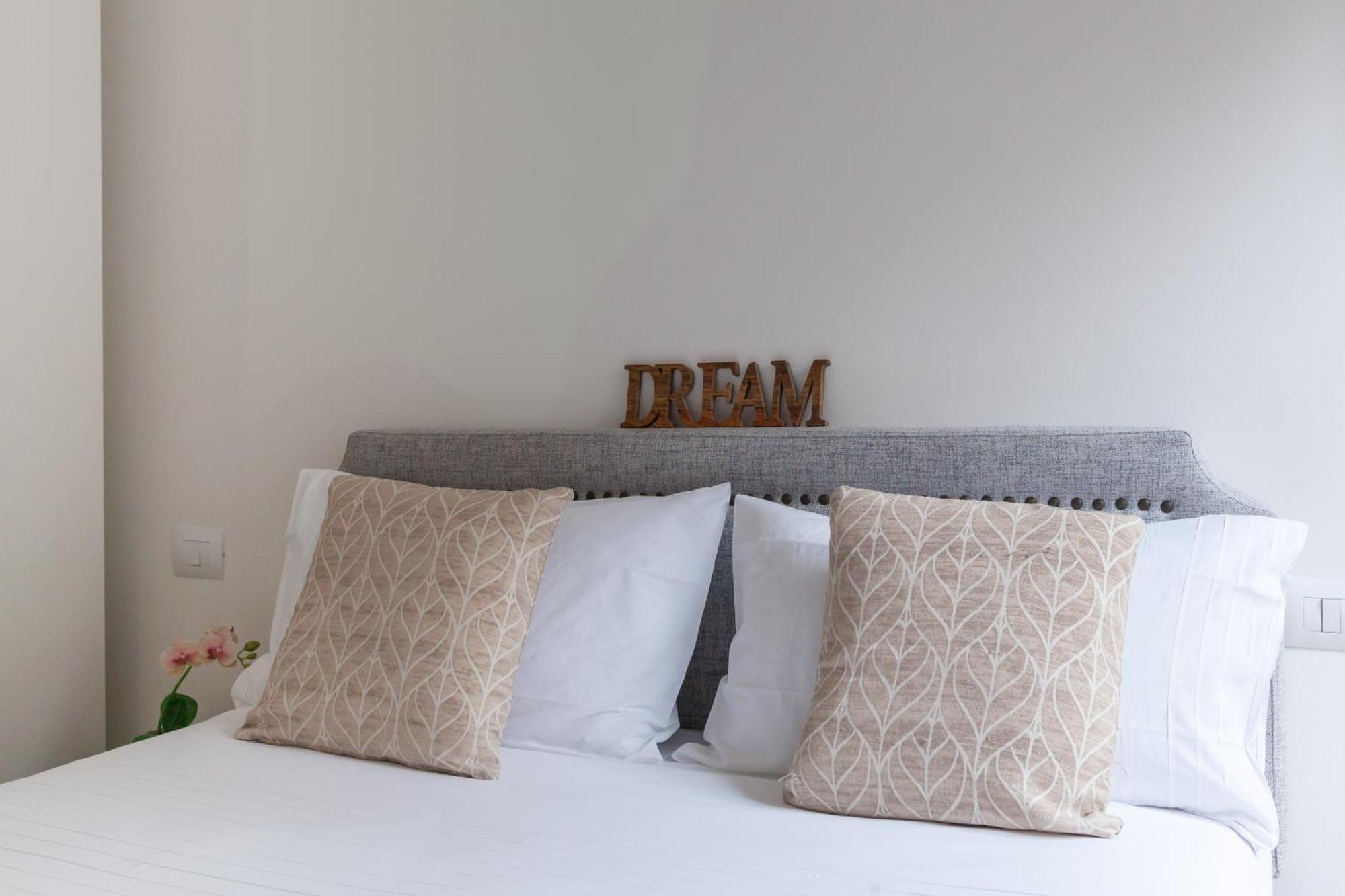 Milano Apartments S Agostino - Porta Genova エクステリア 写真